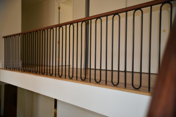 modern railing simple black